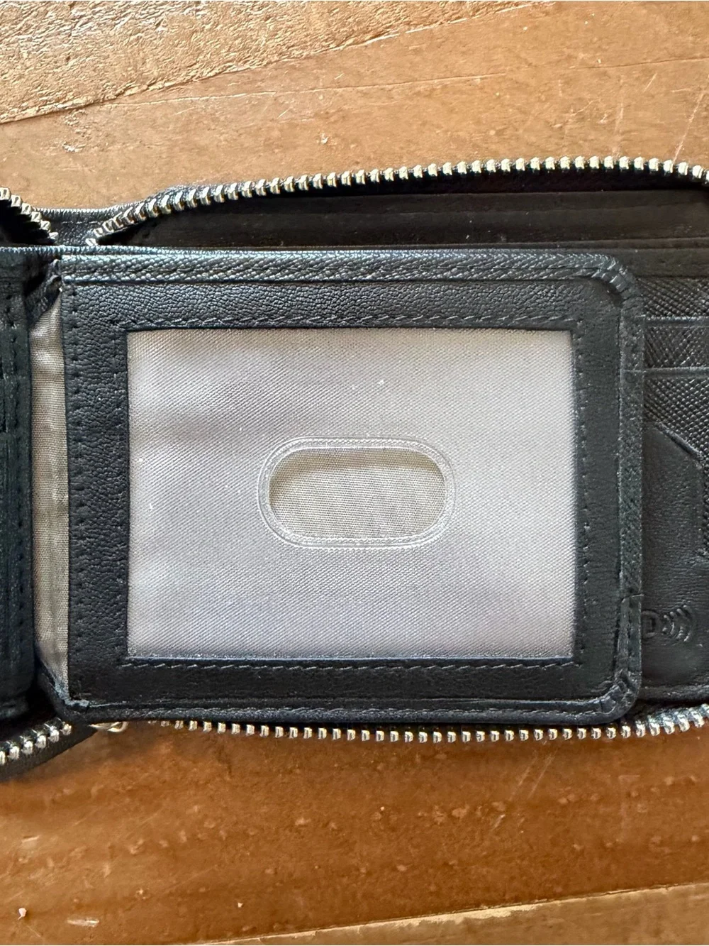 Champs Black RFID Zip Card Wallet